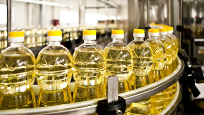 vegetable oils in factory