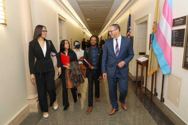 Holloway with students in DC